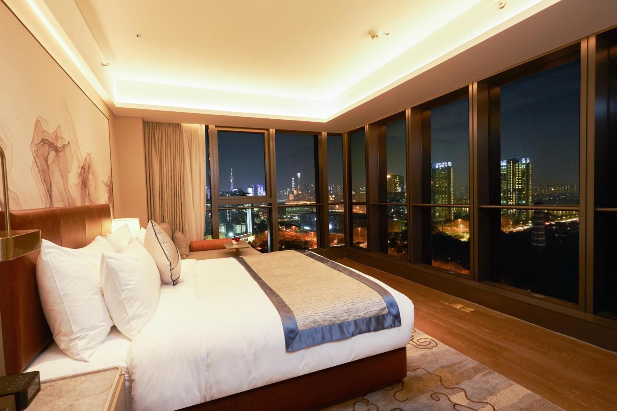 Guangzhou Pazhou Ln Dongfang Hotel Bagian luar foto