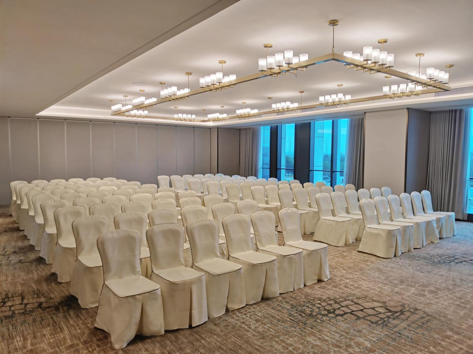 Guangzhou Pazhou Ln Dongfang Hotel Bagian luar foto