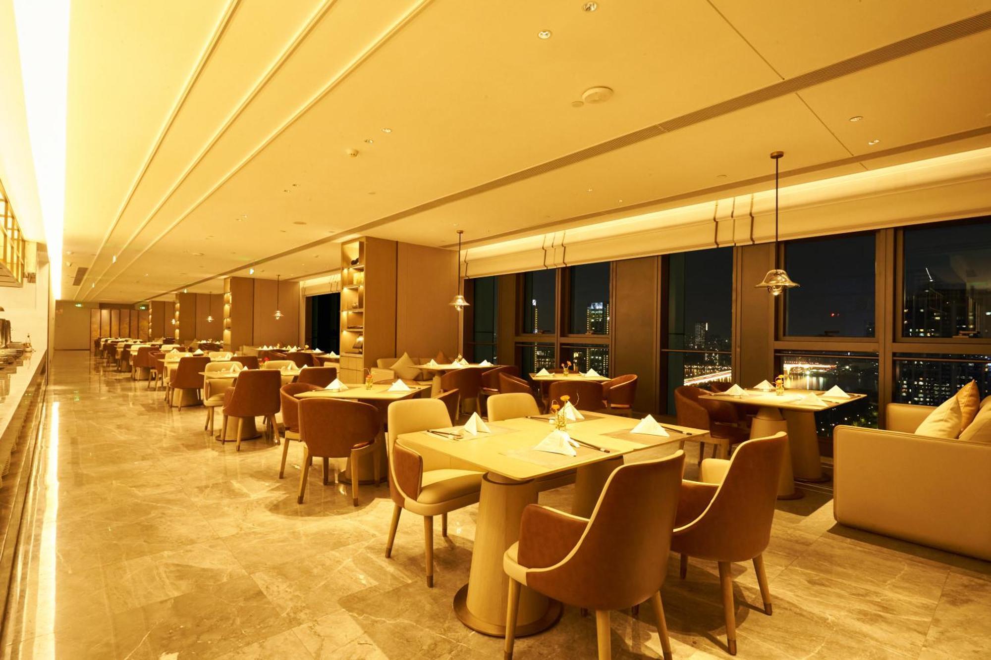 Guangzhou Pazhou Ln Dongfang Hotel Bagian luar foto