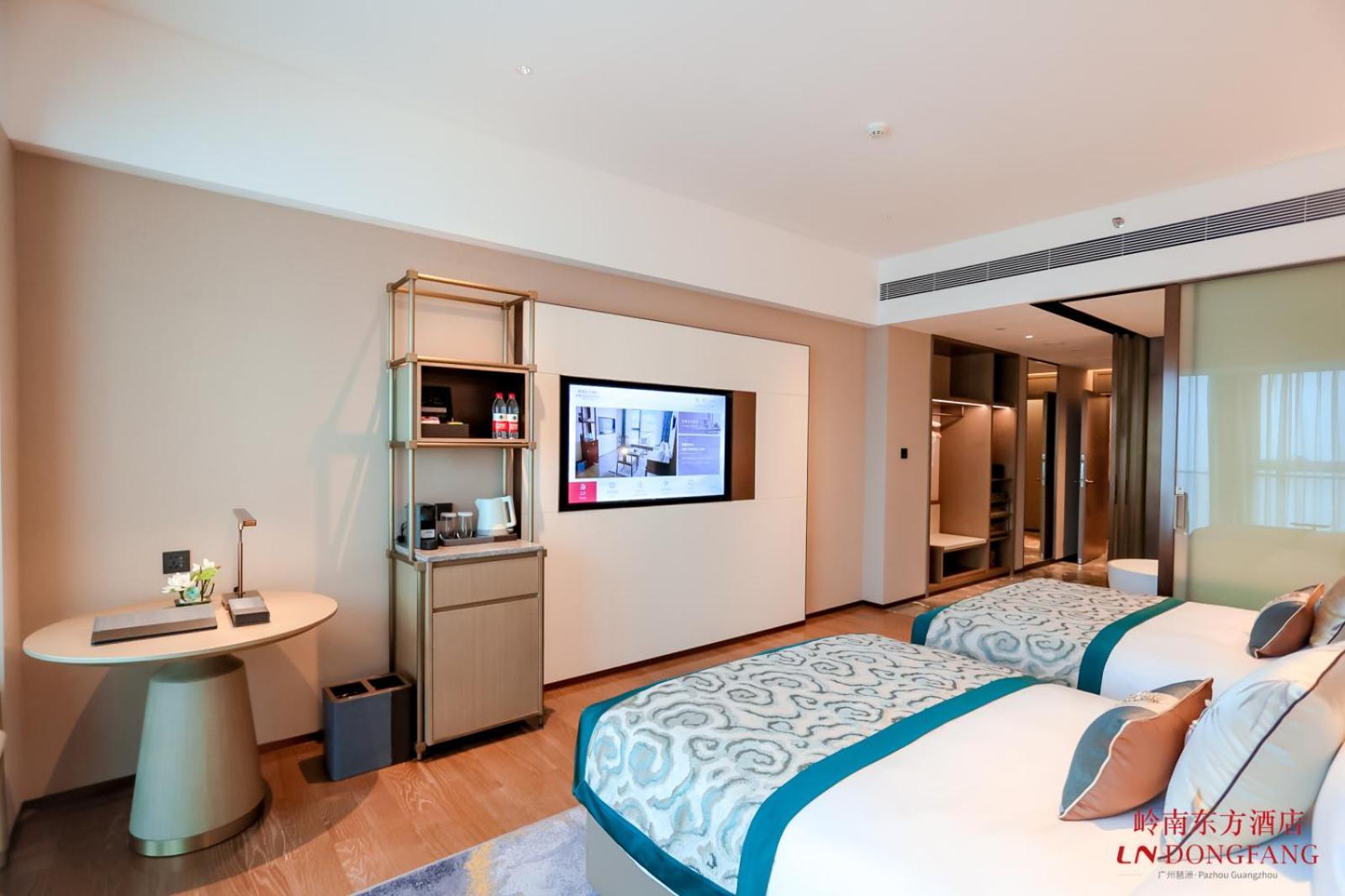 Guangzhou Pazhou Ln Dongfang Hotel Bagian luar foto